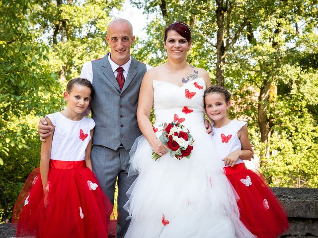 Le mariage de Cyril et Patricia à La Bâtie-Montgascon, Isère 4