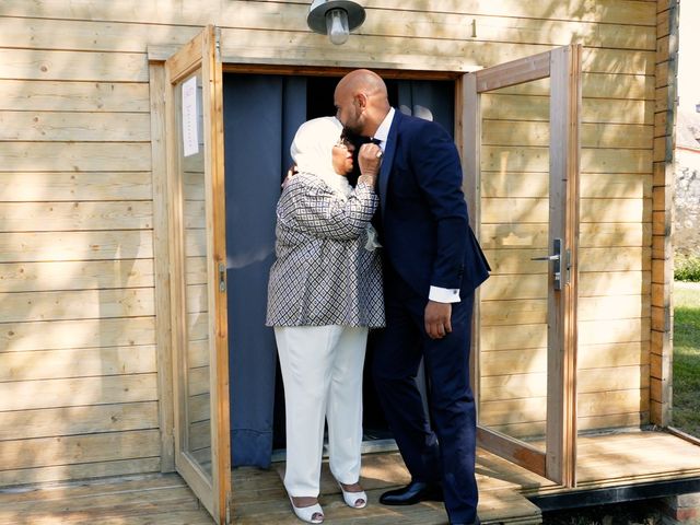 Le mariage de Solange et Riad à La Chapelle-la-Reine, Seine-et-Marne 16