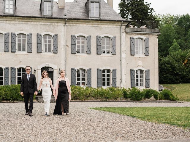 Le mariage de Allen et Sahar à Siradan, Hautes-Pyrénées 22