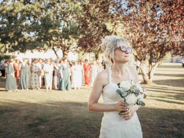 Le mariage de Aurélien et Marjorie à Blond, Haute-Vienne 37