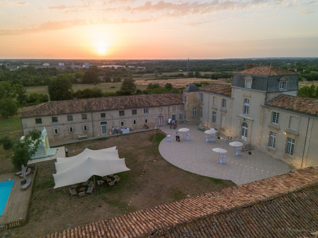 Le mariage de Alex et Elena à Ambarès-et-Lagrave, Gironde 2