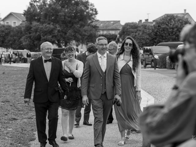 Le mariage de Christophe et Céline à Surgères, Charente Maritime 14