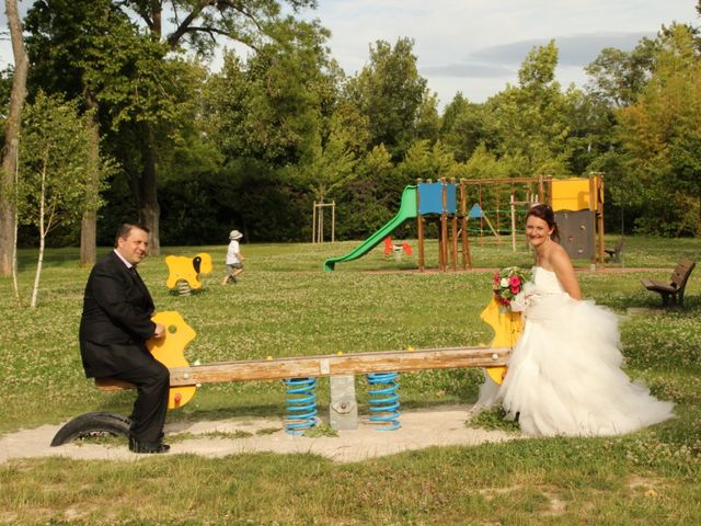 Le mariage de Laurie et Léo à Oraison, Alpes-de-Haute-Provence 17