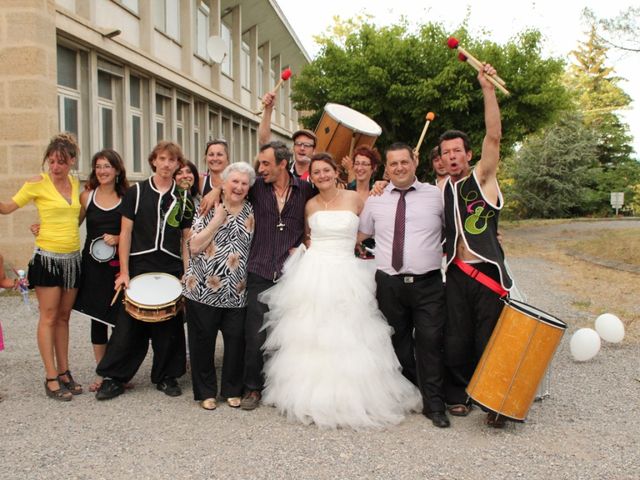 Le mariage de Laurie et Léo à Oraison, Alpes-de-Haute-Provence 19