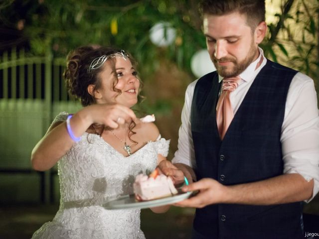 Le mariage de Antony et Minah  à Cavanac, Aude 95