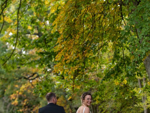 Le mariage de Guillaume et Bénédicte à Le Poët-Célard, Drôme 17