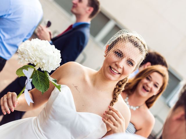 Le mariage de Victor et Aline à Montussan, Gironde 4