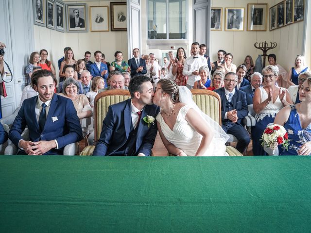 Le mariage de Nicolas et Aurélie à Marigny-Brizay, Vienne 4