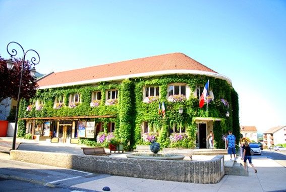 Le mariage de Aurélie et Anthony à Allevard, Isère 14