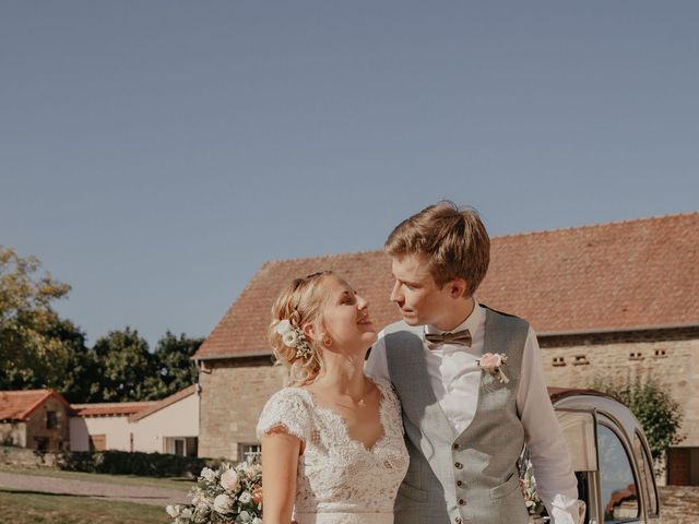 Le mariage de Clément et Chloé à Préaux-Bocage, Calvados 32