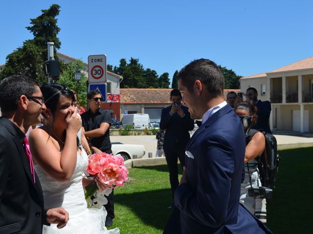 Le mariage de Renaud  et Ludivine à Nîmes, Gard 1