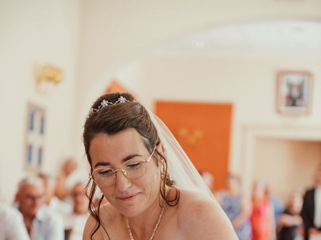 Le mariage de Damien et Aurélie à La Châtre, Indre 21
