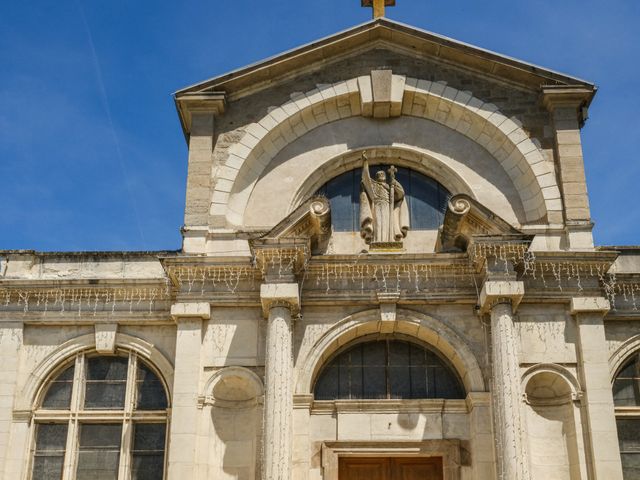 Le mariage de Emmanuel et Astrid à Marols, Loire 6