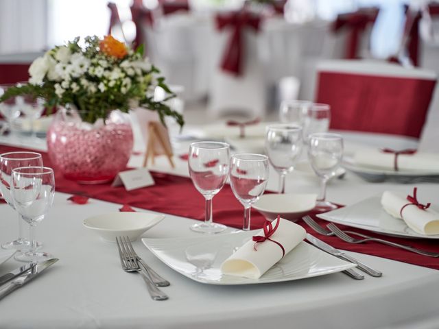 Le mariage de Cyril et Héléne à Guilherand-Granges, Ardèche 30