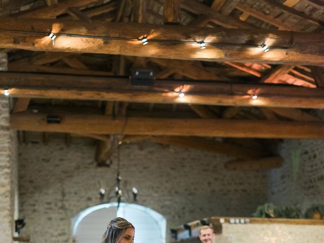 Le mariage de Emmanuel et Justine à Pommiers, Rhône 15