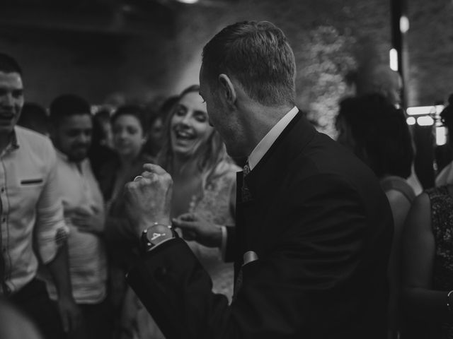 Le mariage de Emmanuel et Justine à Pommiers, Rhône 36