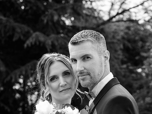 Le mariage de Julien et Laura à Chaingy, Loiret 12