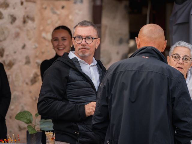 Le mariage de David et Flory à Misy-sur-Yonne, Seine-et-Marne 35