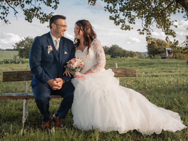 Le mariage de David et Flory à Misy-sur-Yonne, Seine-et-Marne 38