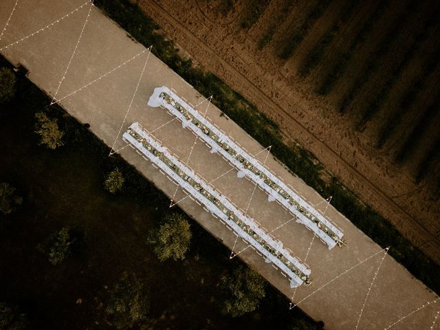 Le mariage de Nicolas et Ophelie à Cavaillon, Vaucluse 36
