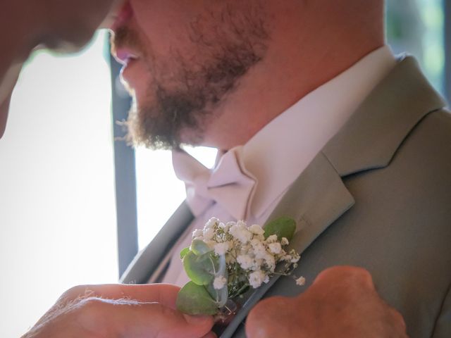 Le mariage de Sandy et Charles à Villeneuve-de-Marc, Isère 10