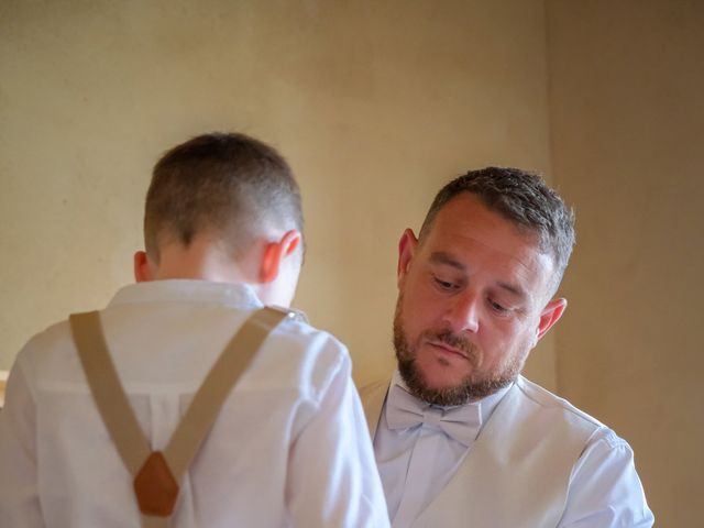 Le mariage de Sandy et Charles à Villeneuve-de-Marc, Isère 12