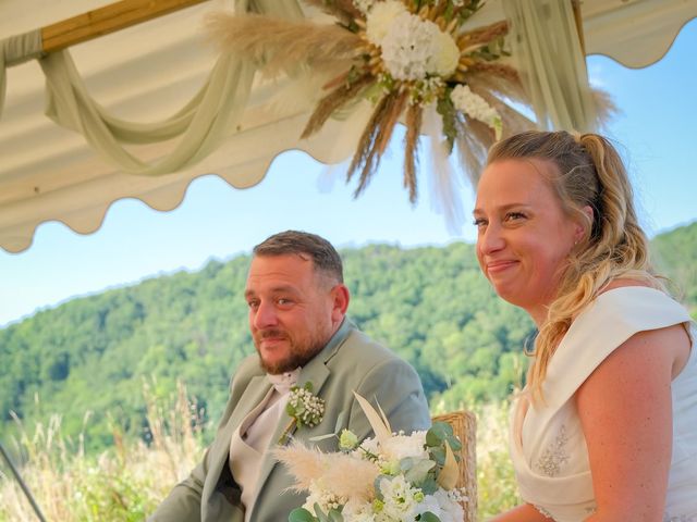 Le mariage de Sandy et Charles à Villeneuve-de-Marc, Isère 21
