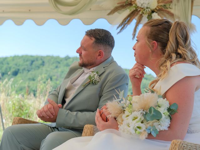 Le mariage de Sandy et Charles à Villeneuve-de-Marc, Isère 22