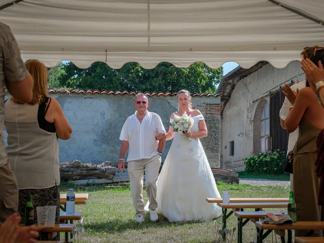 Le mariage de Sandy et Charles à Villeneuve-de-Marc, Isère 36