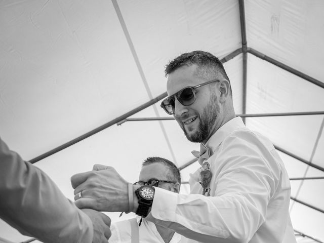 Le mariage de Sandy et Charles à Villeneuve-de-Marc, Isère 38