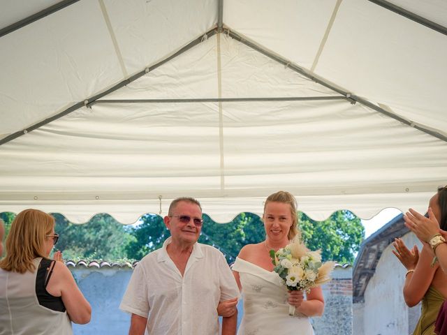 Le mariage de Sandy et Charles à Villeneuve-de-Marc, Isère 47