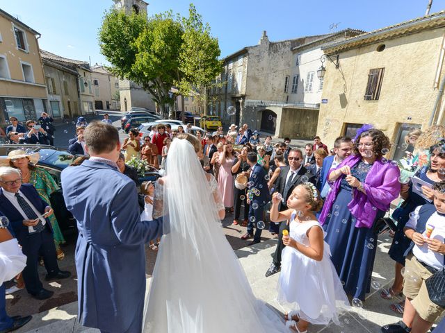 Le mariage de Ladislas et Flora à Pierrelatte, Drôme 19