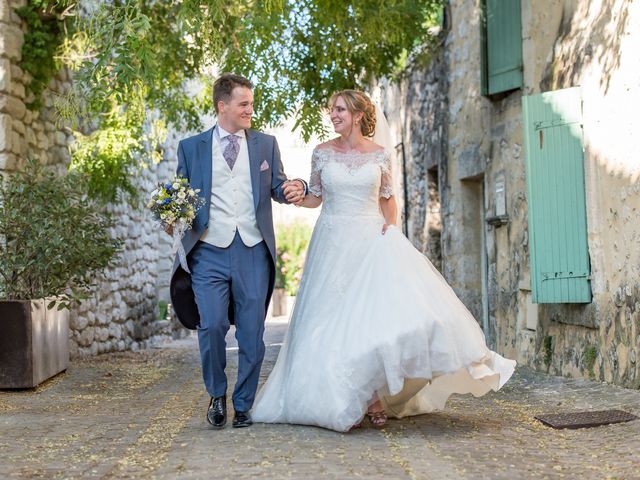 Le mariage de Ladislas et Flora à Pierrelatte, Drôme 27