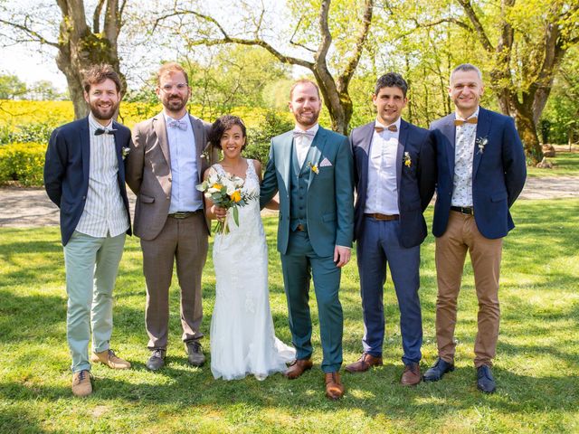 Le mariage de Alexis et Marie à Saint-Laurent-des-Autels, Maine et Loire 100