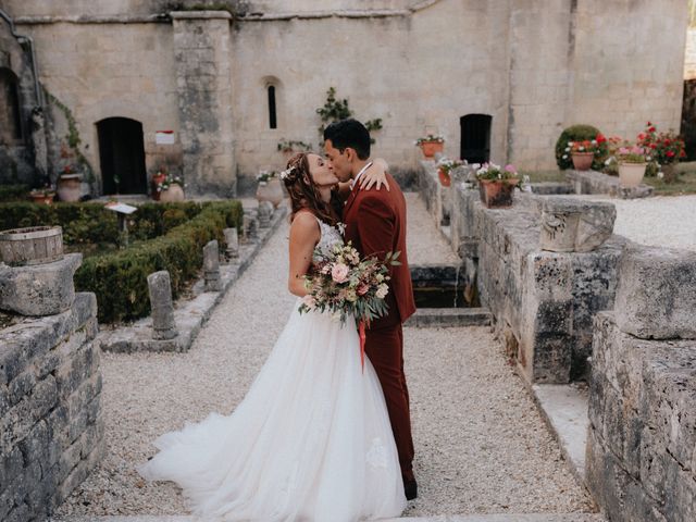 Le mariage de Jeremy et Jade à Saint-Bris-des-Bois, Charente Maritime 29