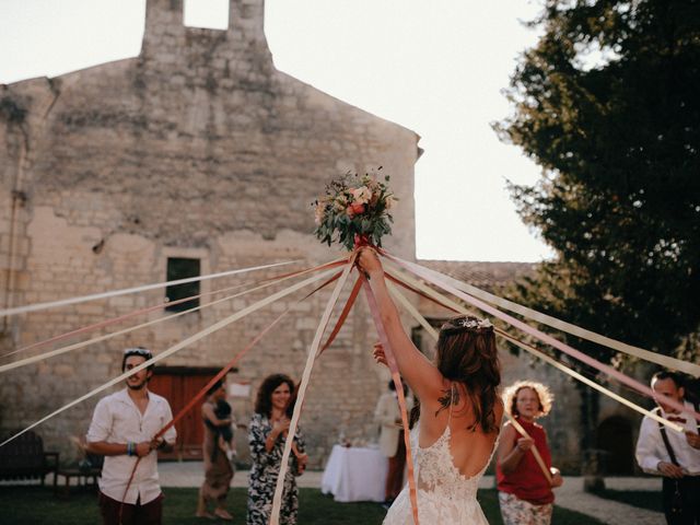 Le mariage de Jeremy et Jade à Saint-Bris-des-Bois, Charente Maritime 40