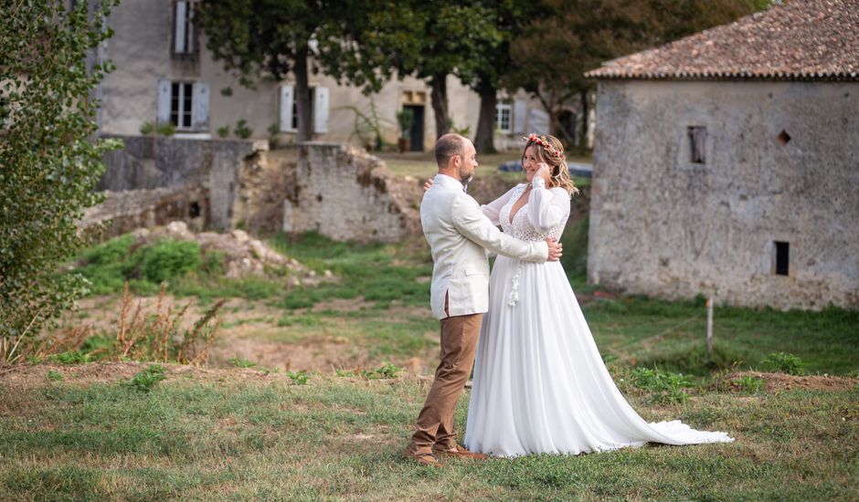 Le mariage de Alexandre et Fleur  à La Réole, Gironde
