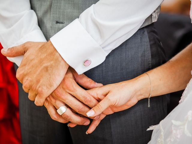 Le mariage de Cyrille et Suzanne à Steinbrunn-le-Bas, Haut Rhin 25