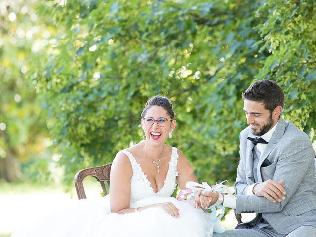 Le mariage de Julien et Laura à Saint-Astier, Dordogne 17