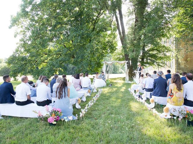 Le mariage de Julien et Laura à Saint-Astier, Dordogne 22