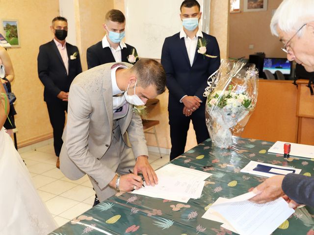 Le mariage de Kevin et Héléne à Falaise, Ardennes 20