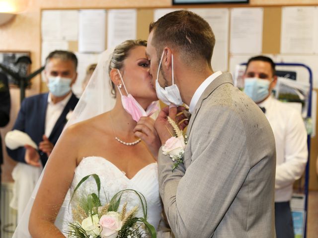 Le mariage de Kevin et Héléne à Falaise, Ardennes 23