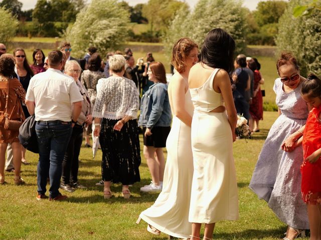 Le mariage de Pierrick et Evelyn à Ravenoville, Manche 96
