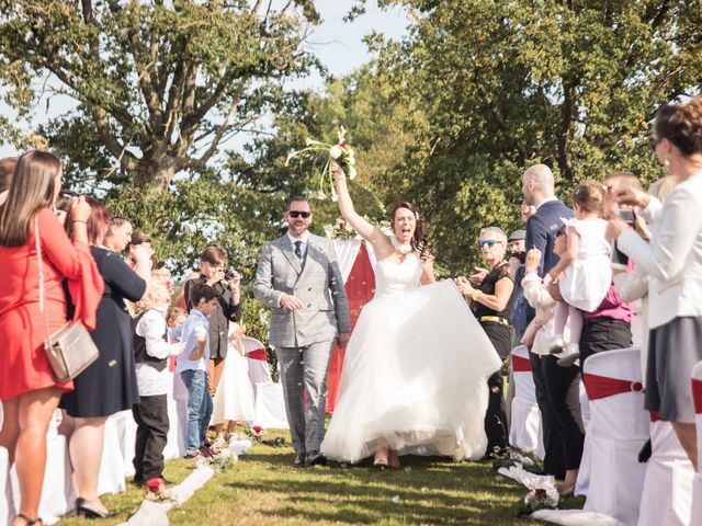 Le mariage de Philippe et Déborah à Bourg-en-Bresse, Ain 15