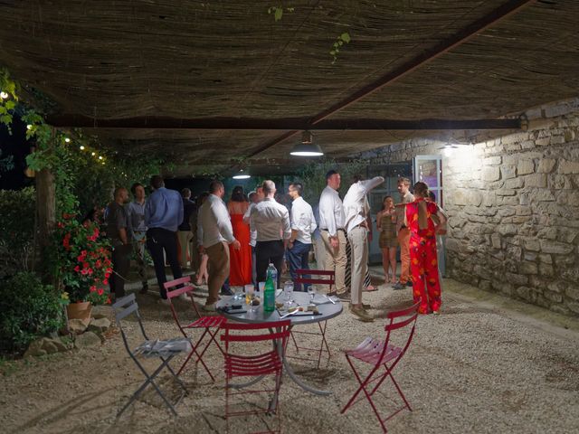 Le mariage de Constance et Quentint à Nîmes, Gard 6