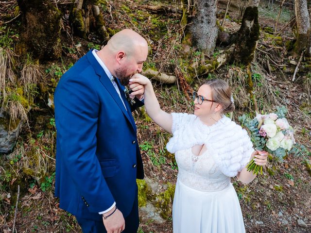 Le mariage de Maxime et Morgane à Le Haut-Bréda, Isère 22