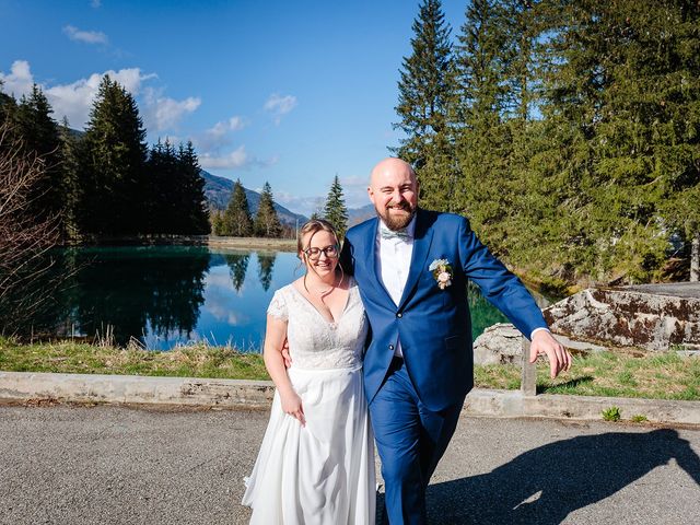 Le mariage de Maxime et Morgane à Le Haut-Bréda, Isère 33