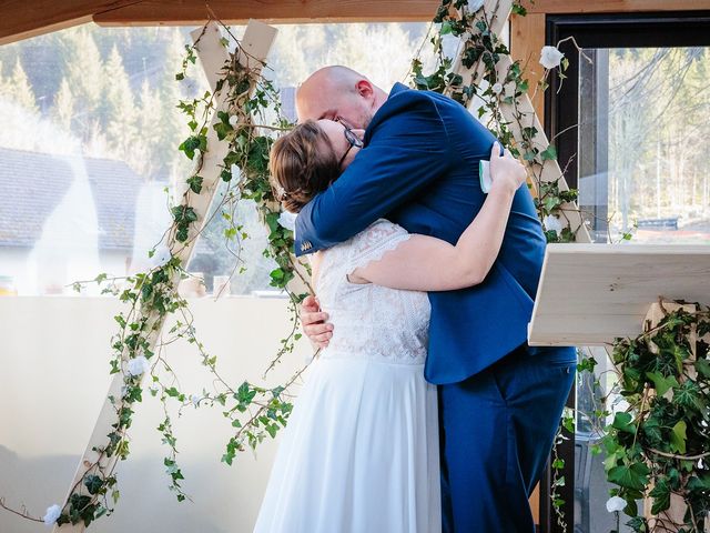 Le mariage de Maxime et Morgane à Le Haut-Bréda, Isère 59