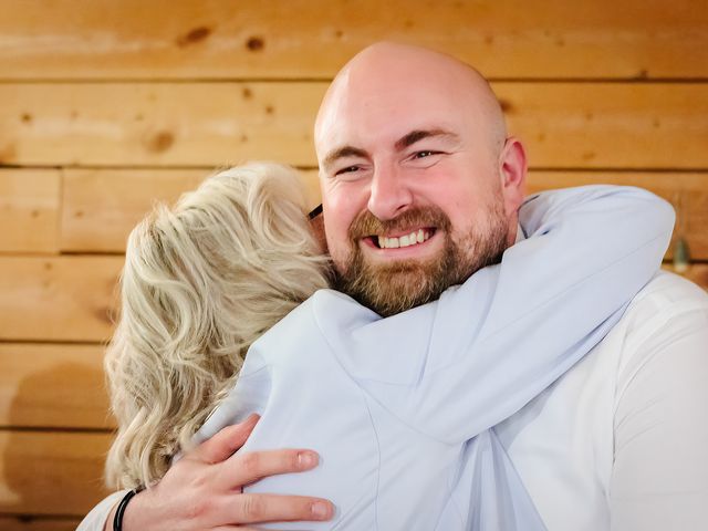 Le mariage de Maxime et Morgane à Le Haut-Bréda, Isère 74