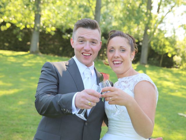Le mariage de Grégoire et Marie-Laure à Hinges, Pas-de-Calais 13